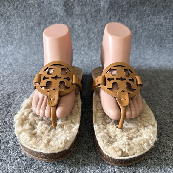 Tory Burch Miller Cloud Shearling Medallion Thong Sandals Rubber Women’s 6.5 - Picture 2 of 9